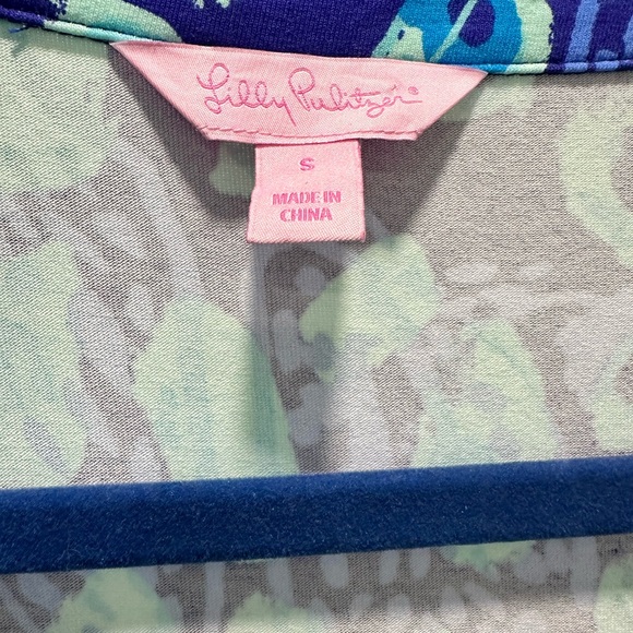 Lilly Pulitzer Rozaline Wrap Dress Multi
Color Lil Kitty Print - Small - Picture 7 of 7